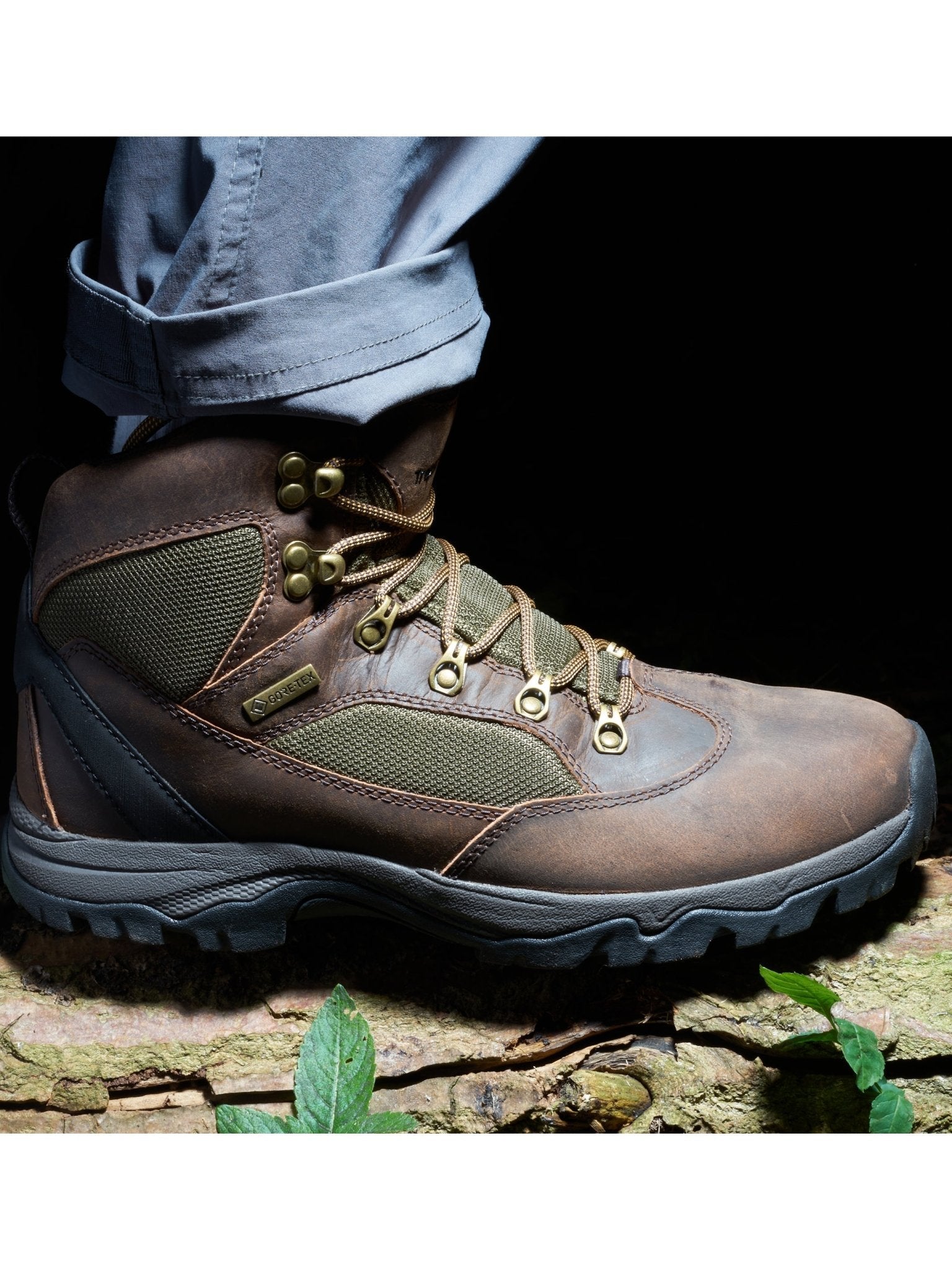 Treksta - Warwick 4" Gore - Tex Waterproof Lace up full grain leather boot with Nestfit and Icelock